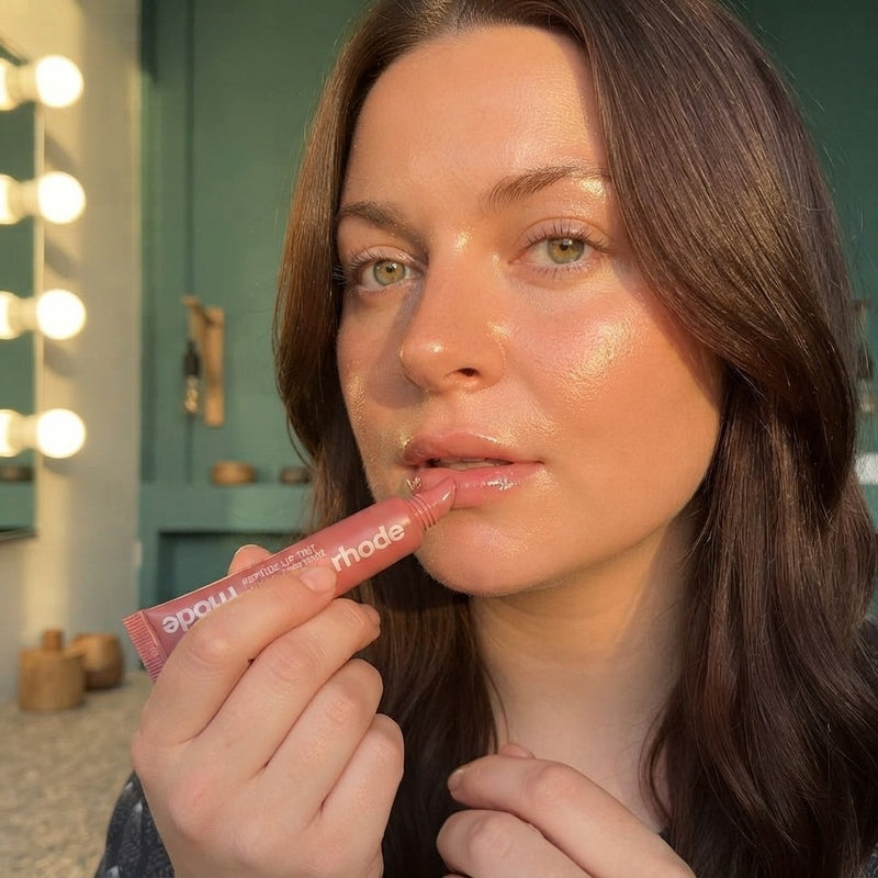 Moisturizing Glossy Lip Balm